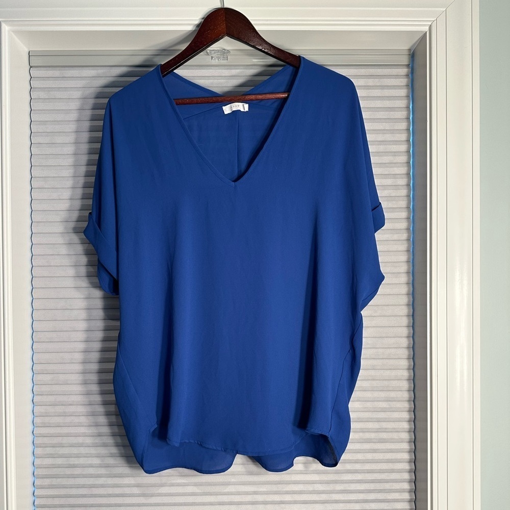 Lush blue short-sleeve, oversized blouse